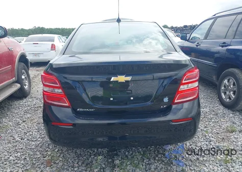 2017 Chevrolet Sonic Lt Auto z USA, uszkodzony, nr VIN 1G1JD5SHXH4130857